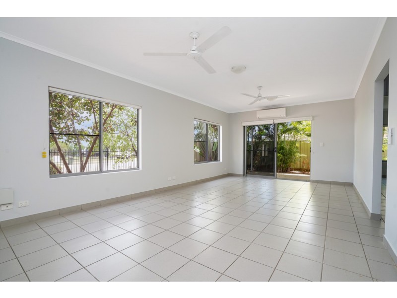 1/10 Damascene Crescent, Bellamack NT 0832