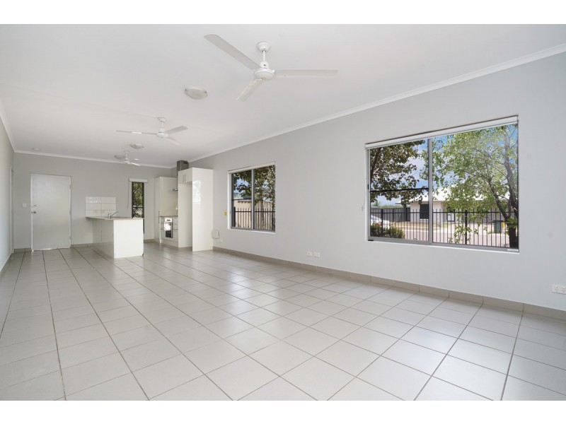 1/10 Damascene Crescent, Bellamack NT 0832