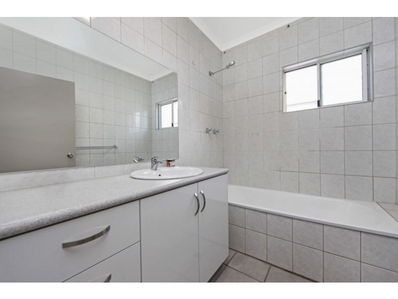 8/6 Mannikan Court, Bakewell NT 0832