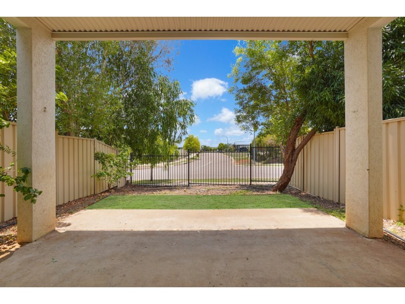 13/8 Camm Street, Johnston NT 0832