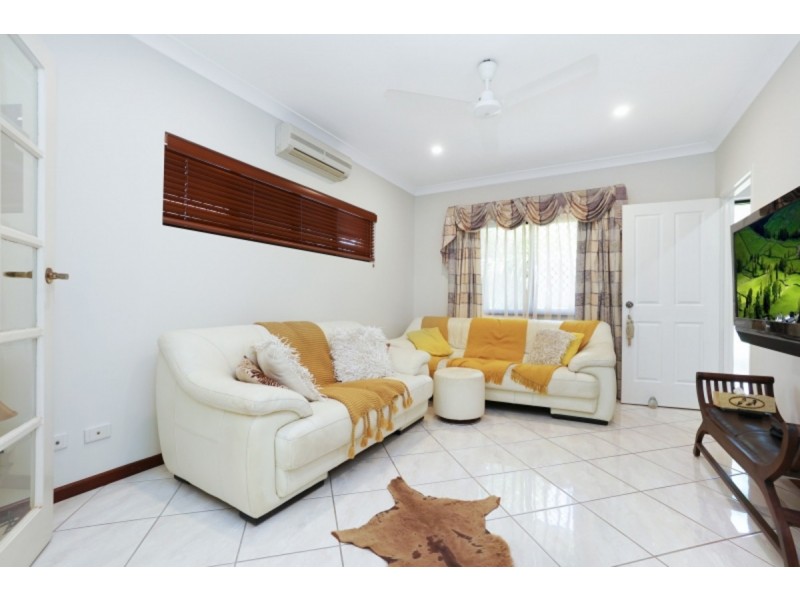 14 Villaflor Crescent, Woolner NT 0820