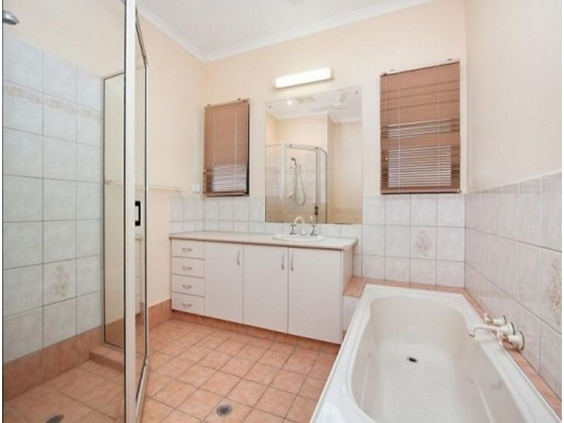 10 Kintore Place, Gunn NT 0832