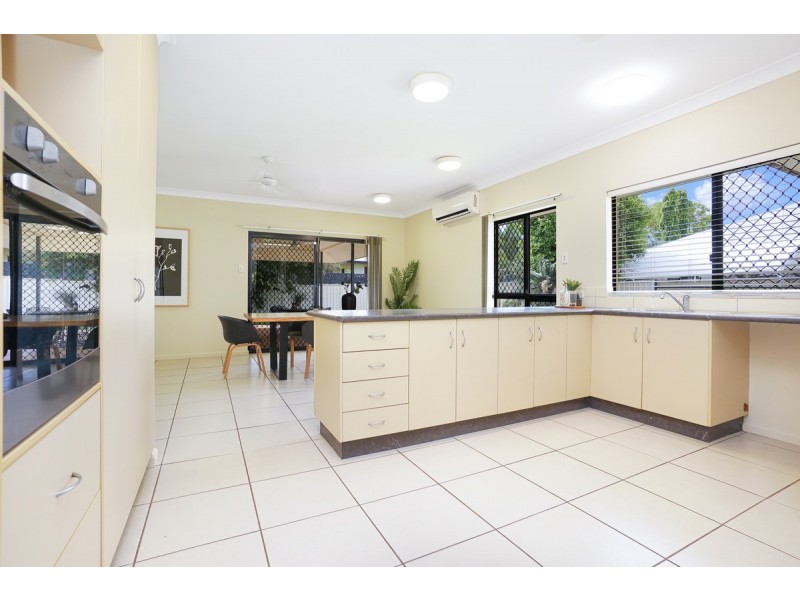 88 Henbury Avenue, Lyons NT 0810