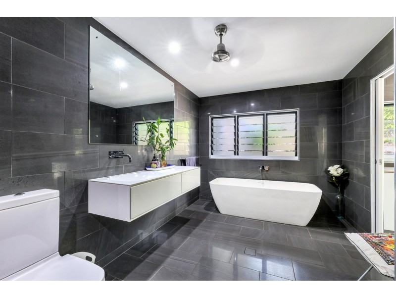 3 Paspaley Place, Cullen Bay NT 0820