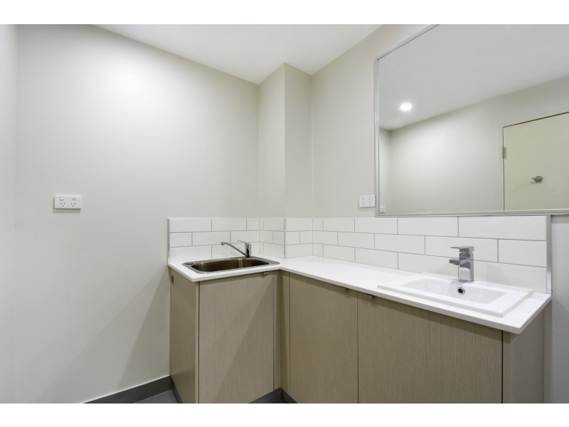 206/164 Forrest Parade, Rosebery NT 0832