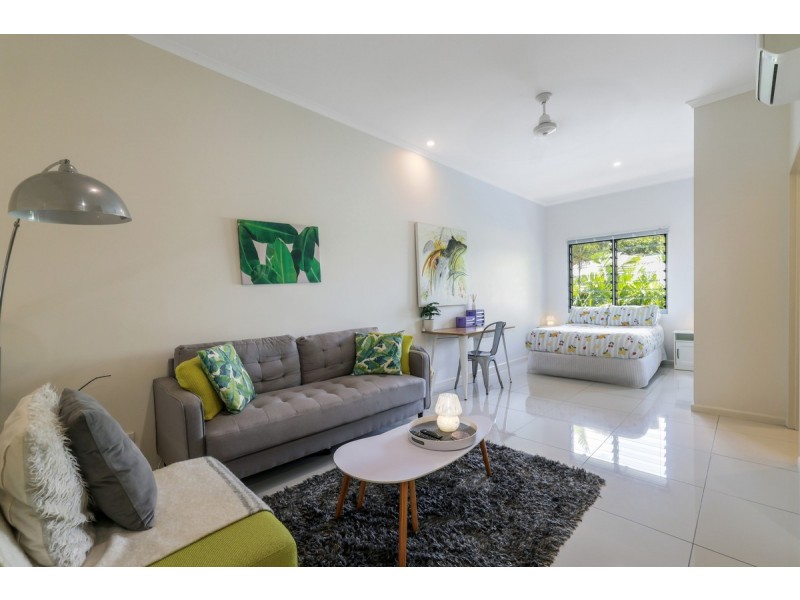 2/7 winston Avenue, Stuart Park NT 0820