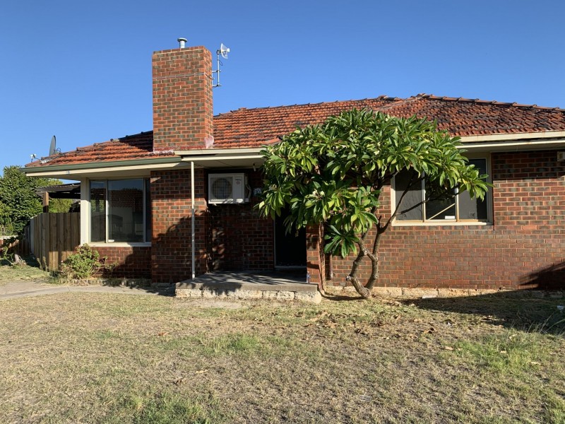 10 Ritchie Way, Cloverdale WA 6105