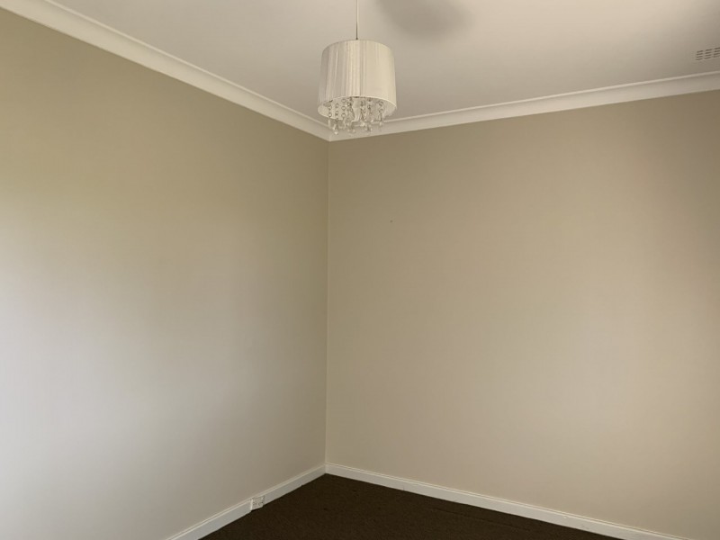 10 Ritchie Way, Cloverdale WA 6105