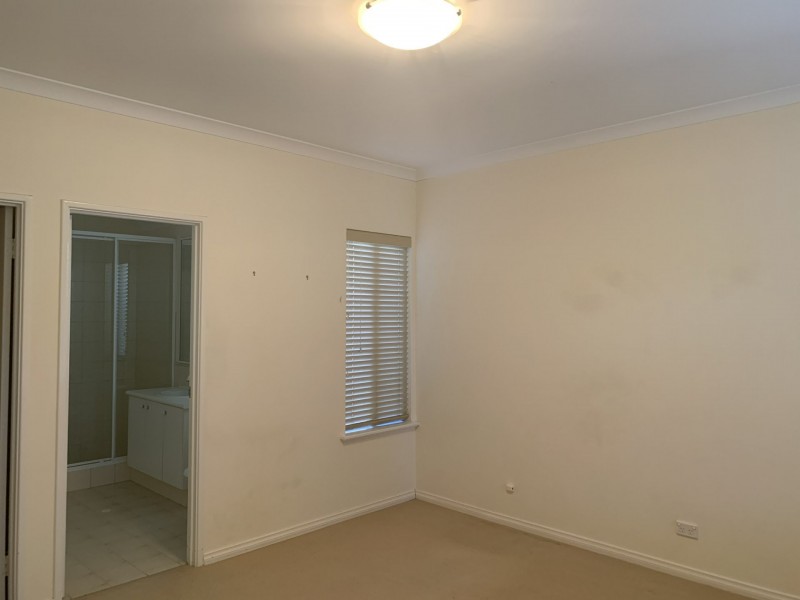 96a Calais Rd, Wembley Downs WA 6019