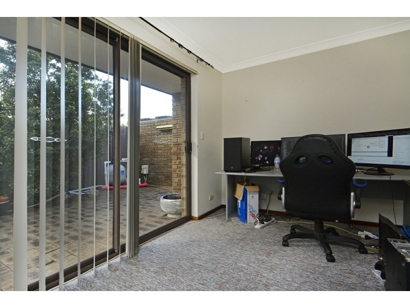 12 Stoke Rise, Kingsley WA 6026