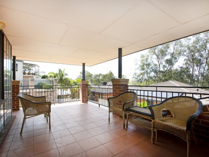 2/13 Hardy Road, Bassendean WA 6054