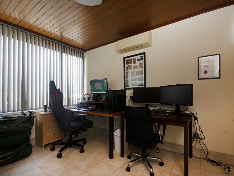 125a Westview St, Scarborough WA 6019