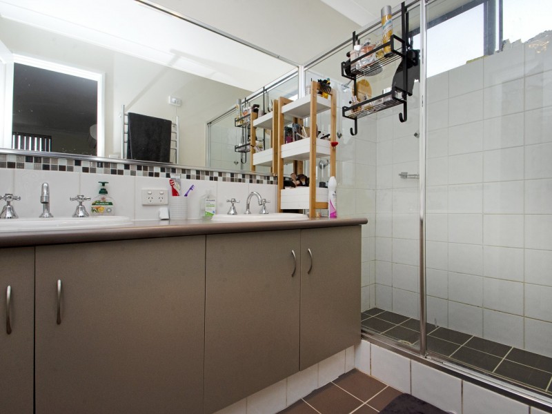 125a Westview St, Scarborough WA 6019