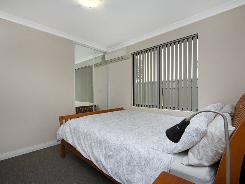 125a Westview St, Scarborough WA 6019