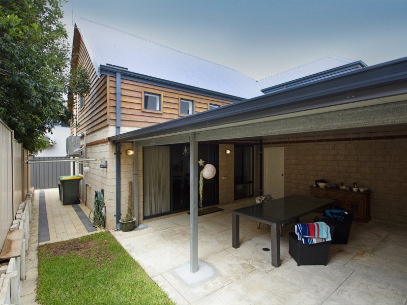 125a Westview St, Scarborough WA 6019