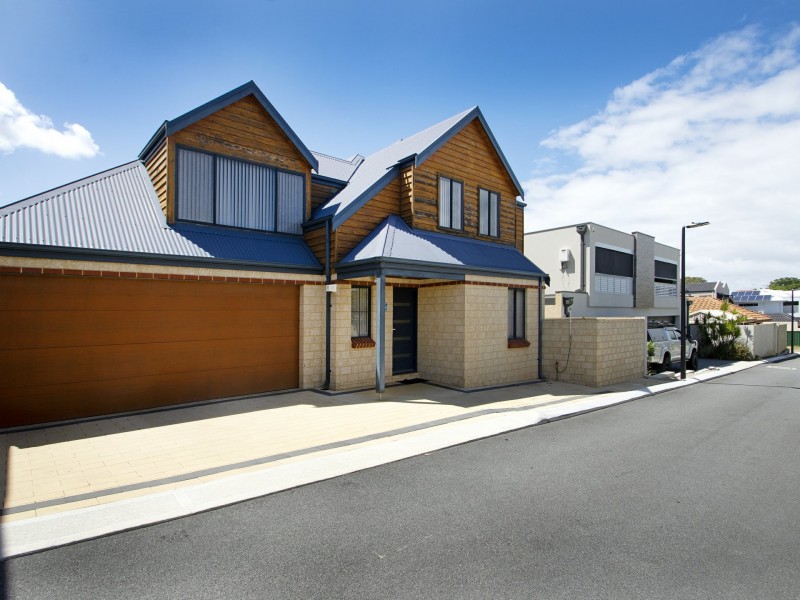 125a Westview St, Scarborough WA 6019