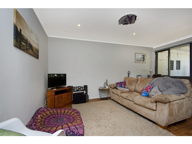 8A Monarch Court, Wanneroo WA 6065