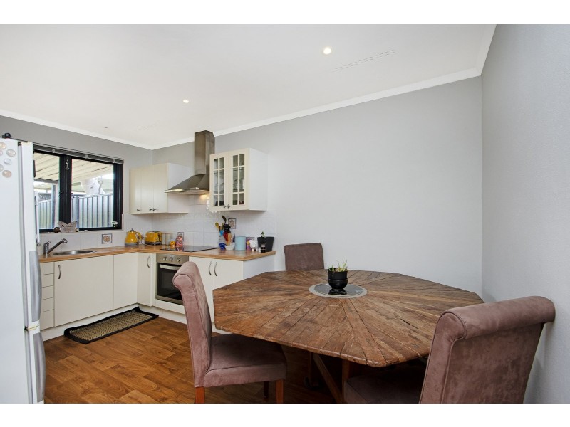 8A Monarch Court, Wanneroo WA 6065