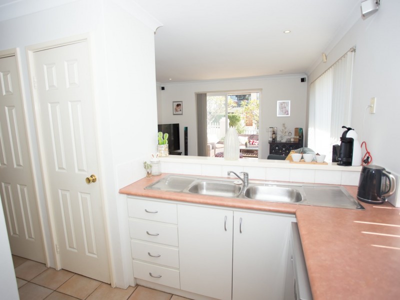 68 Sackville Terrace, Scarborough WA 6019