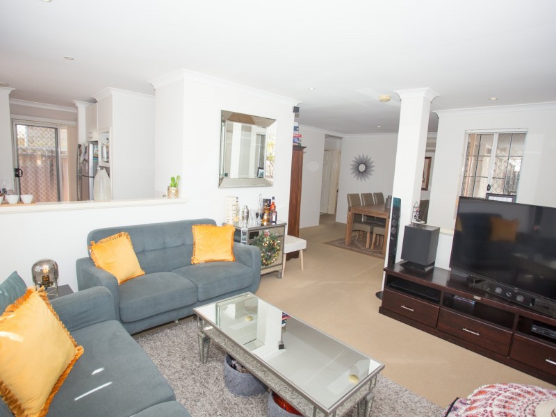 68 Sackville  Terrace, Scarborough WA 6019