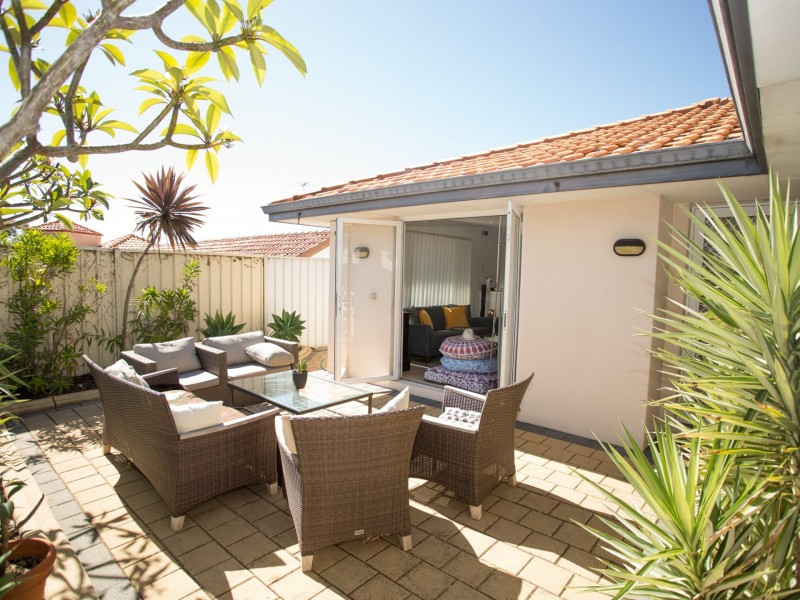 68 Sackville  Terrace, Scarborough WA 6019