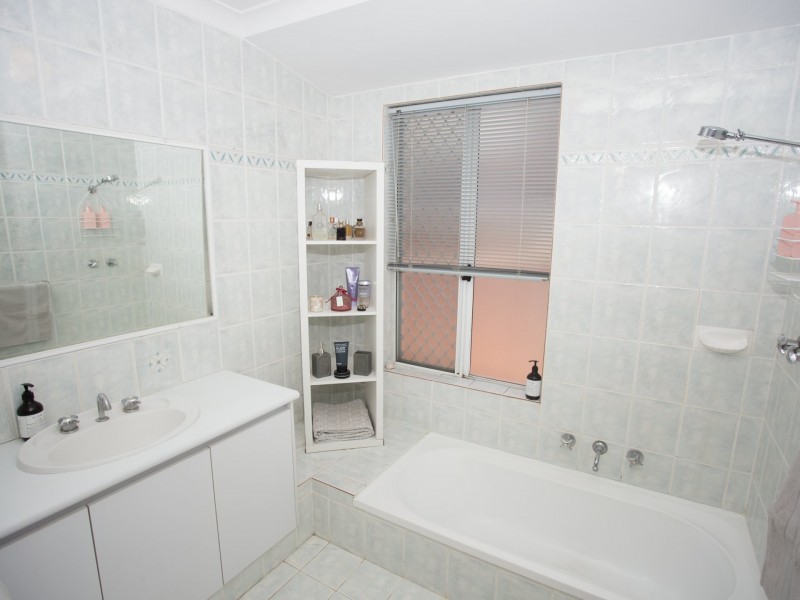 68 Sackville  Terrace, Scarborough WA 6019