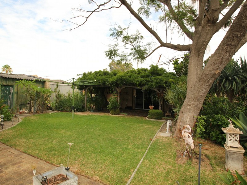 29 Earnley Way, Balga WA 6061