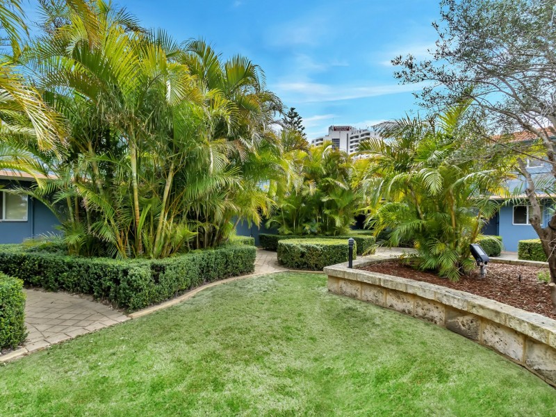 6/224 West Coast Highway, Scarborough WA 6019