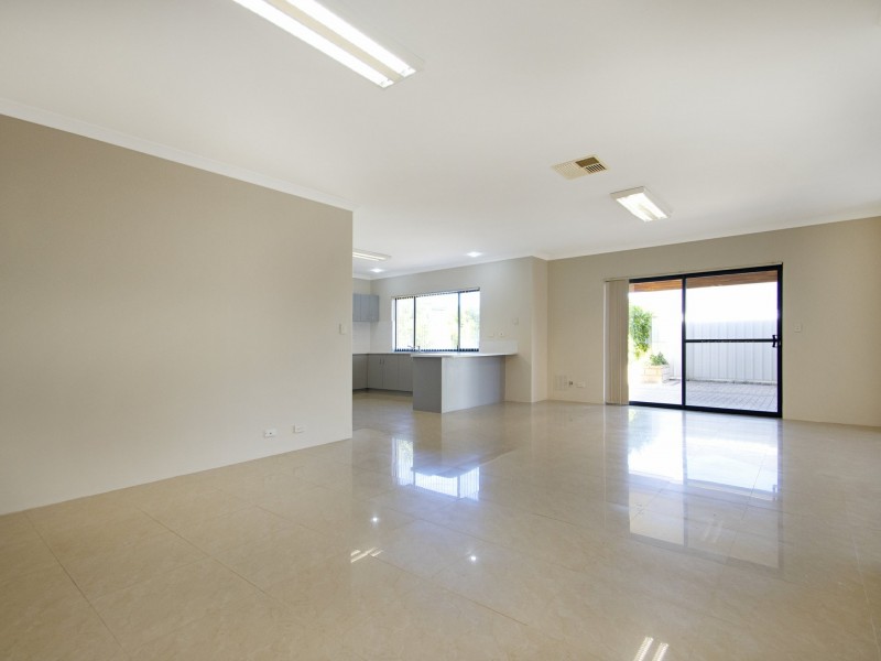 56 Landsdale Road, Darch WA 6065