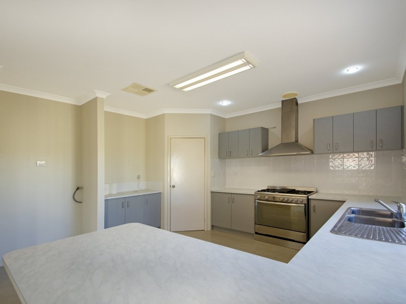 56 Landsdale Road, Darch WA 6065