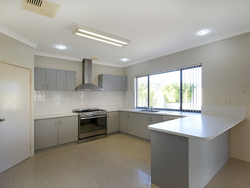 56 Landsdale Road, Darch WA 6065