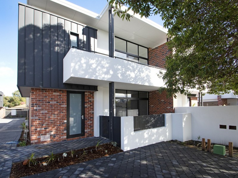 132 Gladstone Road, Rivervale WA 6103