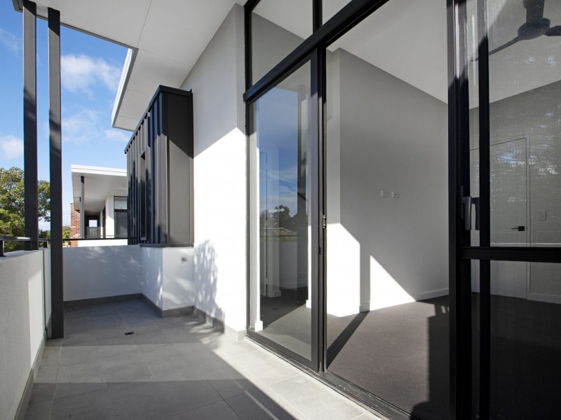 132 Gladstone Road, Rivervale WA 6103