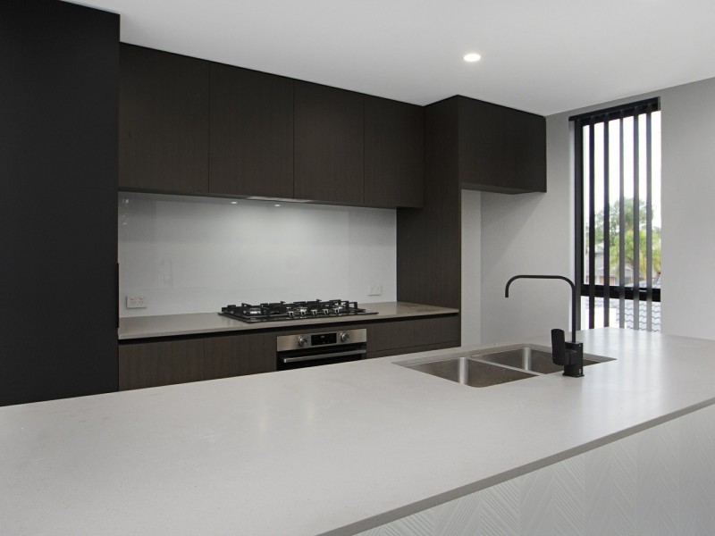 2/134 Gladstone Road, Rivervale WA 6103