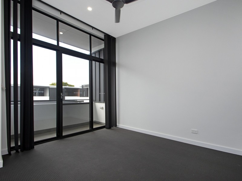 2/134 Gladstone Road, Rivervale WA 6103