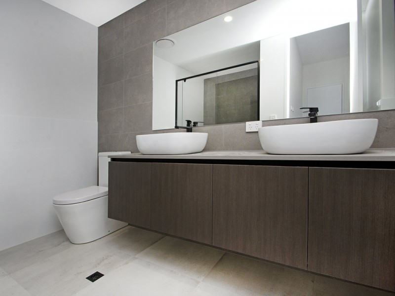 2/134 Gladstone Road, Rivervale WA 6103