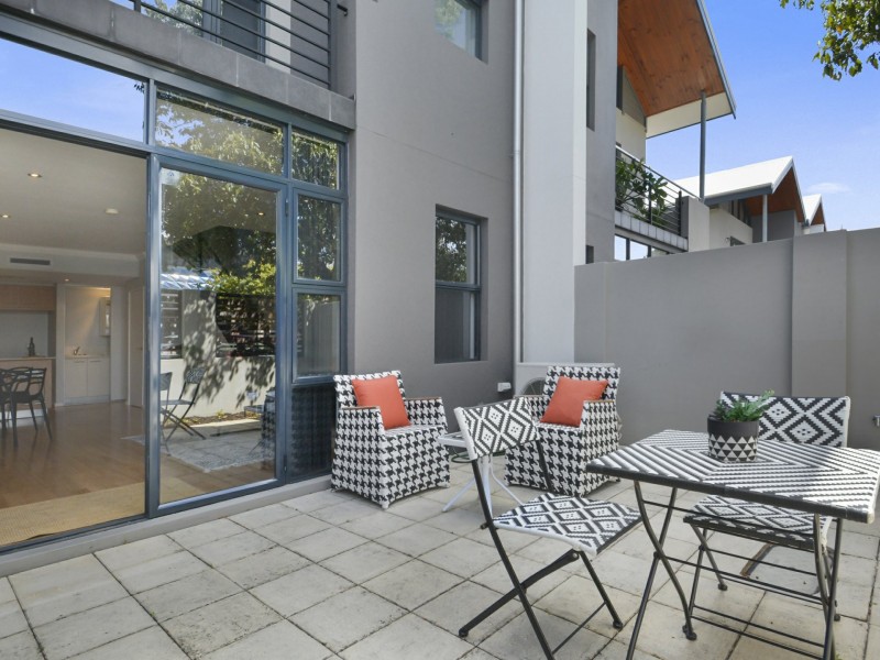 1/32 Carr Street, West Perth WA 6005