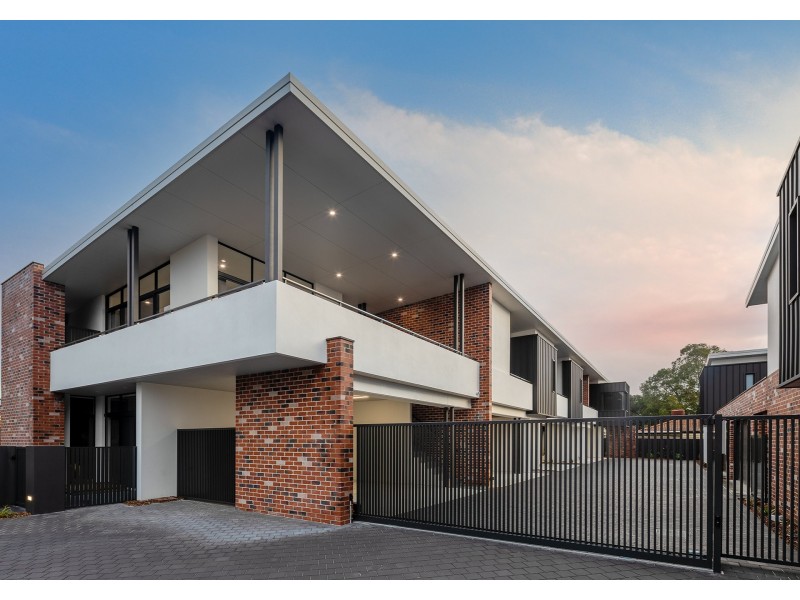 2/130 Gladstone Road, Rivervale WA 6103