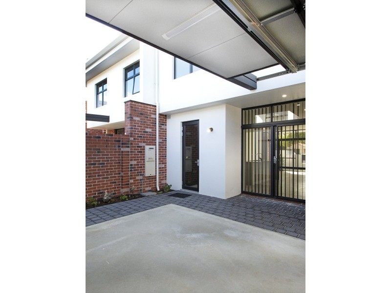 1/132 Gladstone Road, Rivervale WA 6103