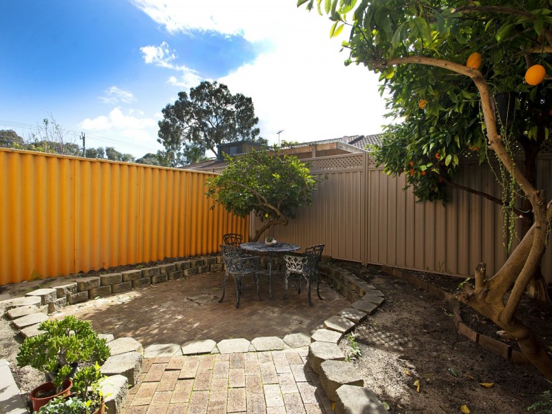 8 Aranda Place, Leederville WA 6007