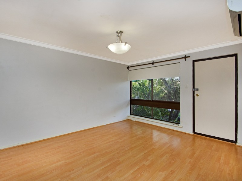 10/29 Drabble Road, Scarborough WA 6019