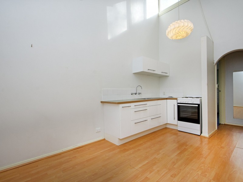 10/29 Drabble Road, Scarborough WA 6019