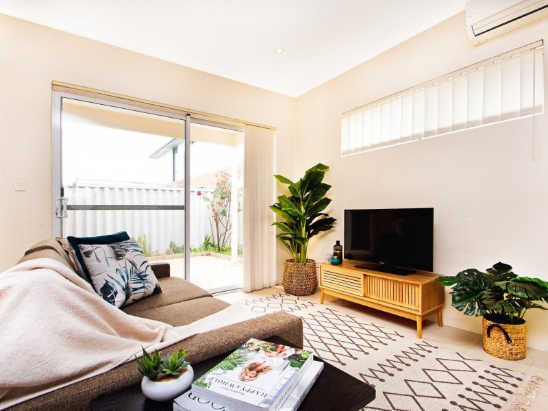 13C Myimbar Way, Nollamara WA 6061