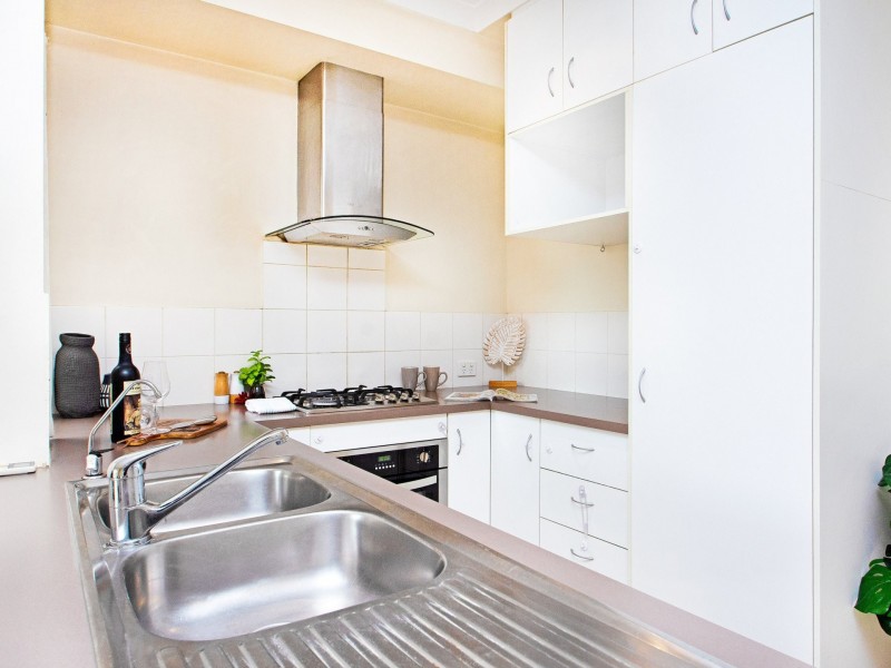 13C Myimbar Way, Nollamara WA 6061