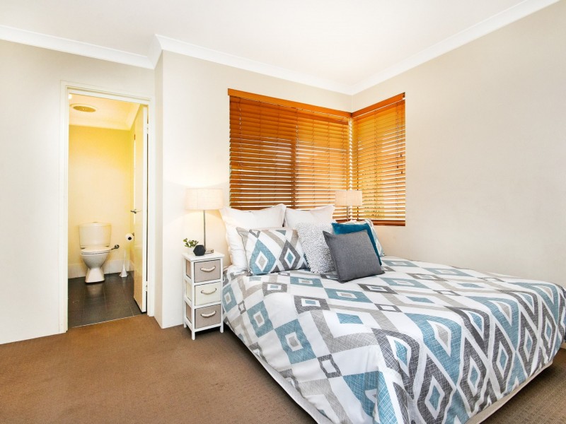 13C Myimbar Way, Nollamara WA 6061