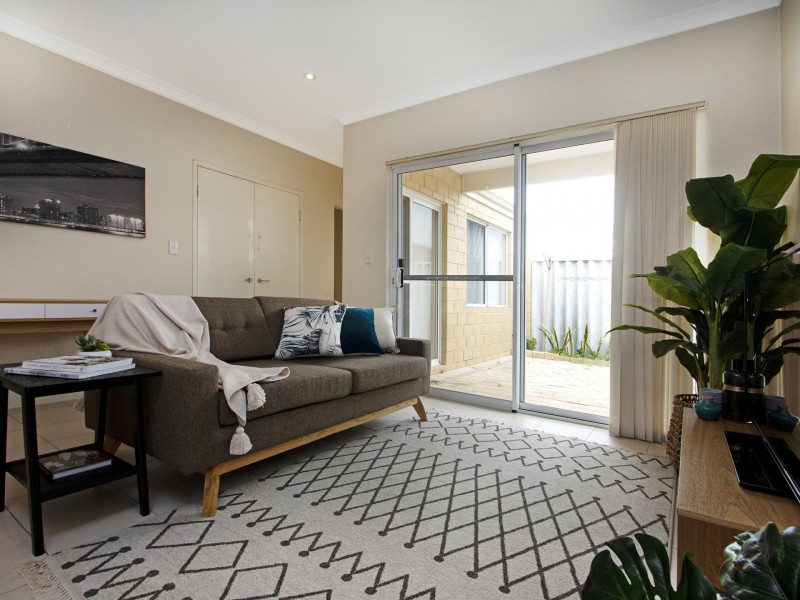 13C Myimbar Way, Nollamara WA 6061