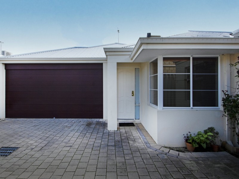 13C Myimbar Way, Nollamara WA 6061