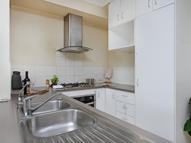 13C Myimbar Way, Nollamara WA 6061