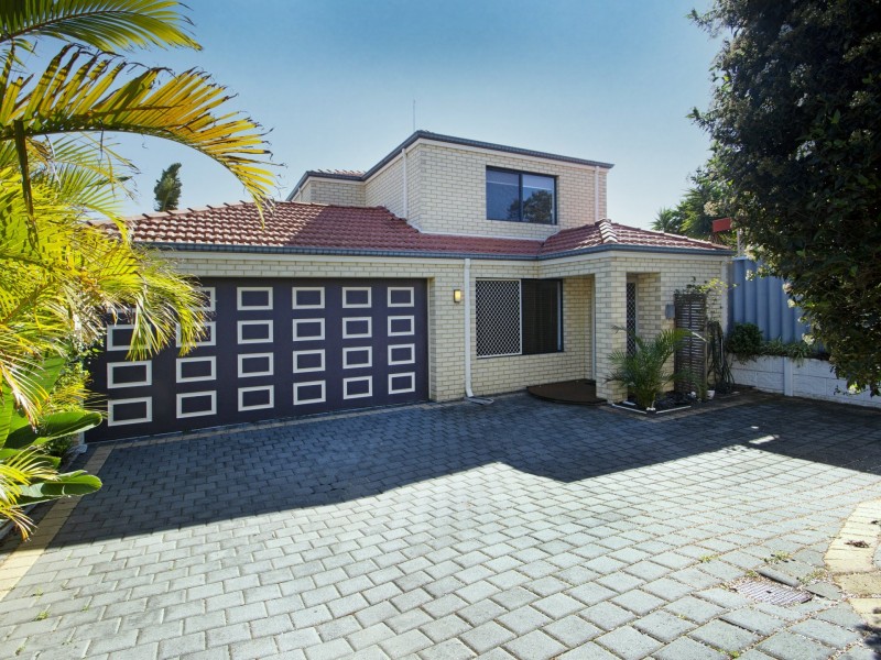 57B Duke Street, Scarborough WA 6019