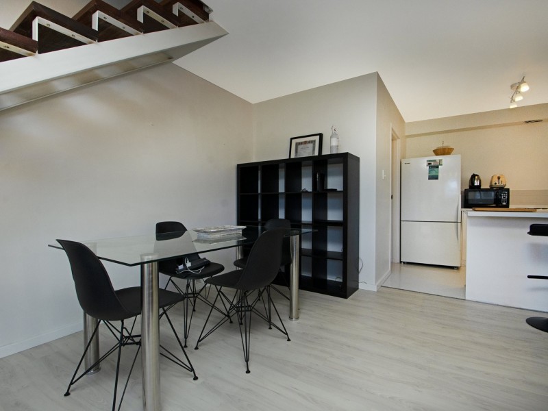 10/291 West Coast Highway, Scarborough WA 6019